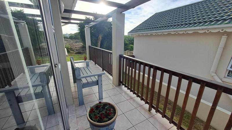 2 Bedroom Property for Sale in Stilbaai Wes Western Cape